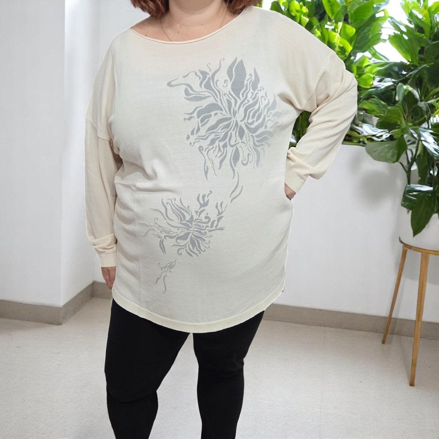 3886 - MAGLIA A MANICHE LUNGHE CON STAMPA FIORI DEVORE'