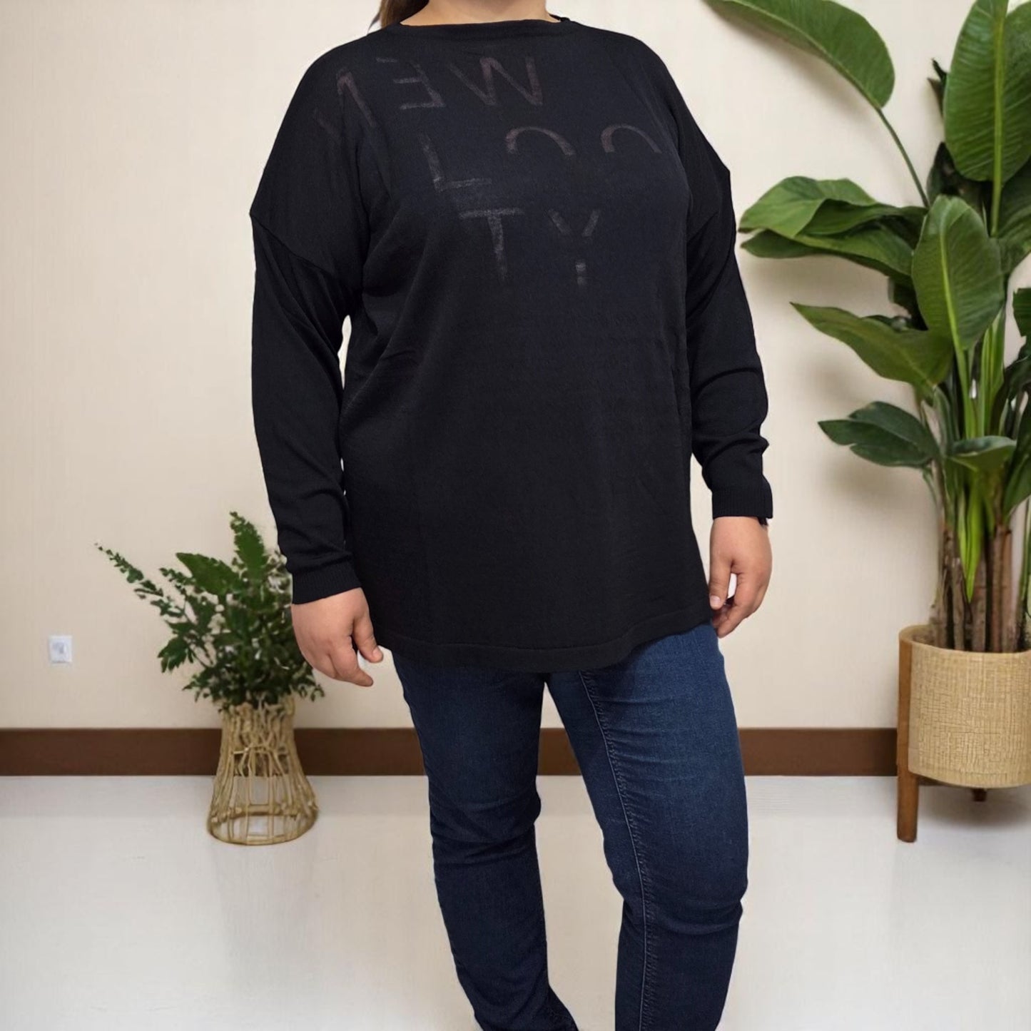 3889 - MAGLIA A MANICHE LUNGHE CON STAMPA SCRITTE DEVORE'