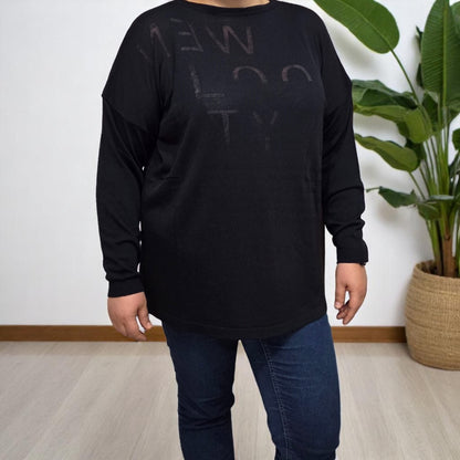 3889 - MAGLIA A MANICHE LUNGHE CON STAMPA SCRITTE DEVORE'