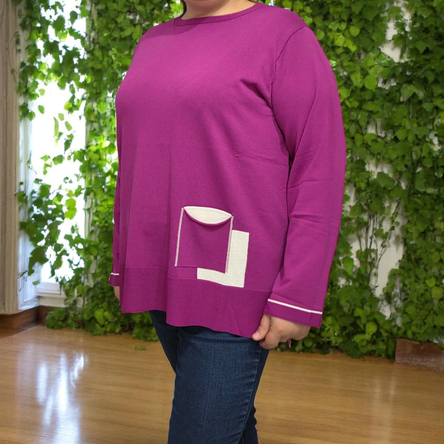 3887-B - MAGLIA A MANICHE LUNGHE CON TASCA DAVANTI